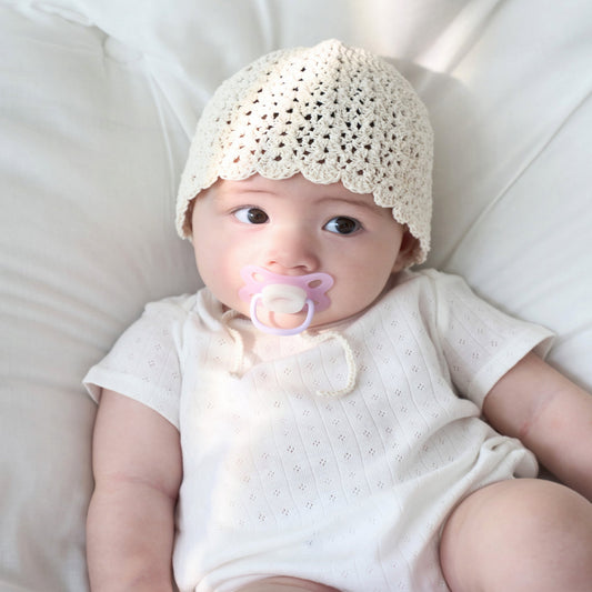 MOYUUM Soft-Wing Pacifier