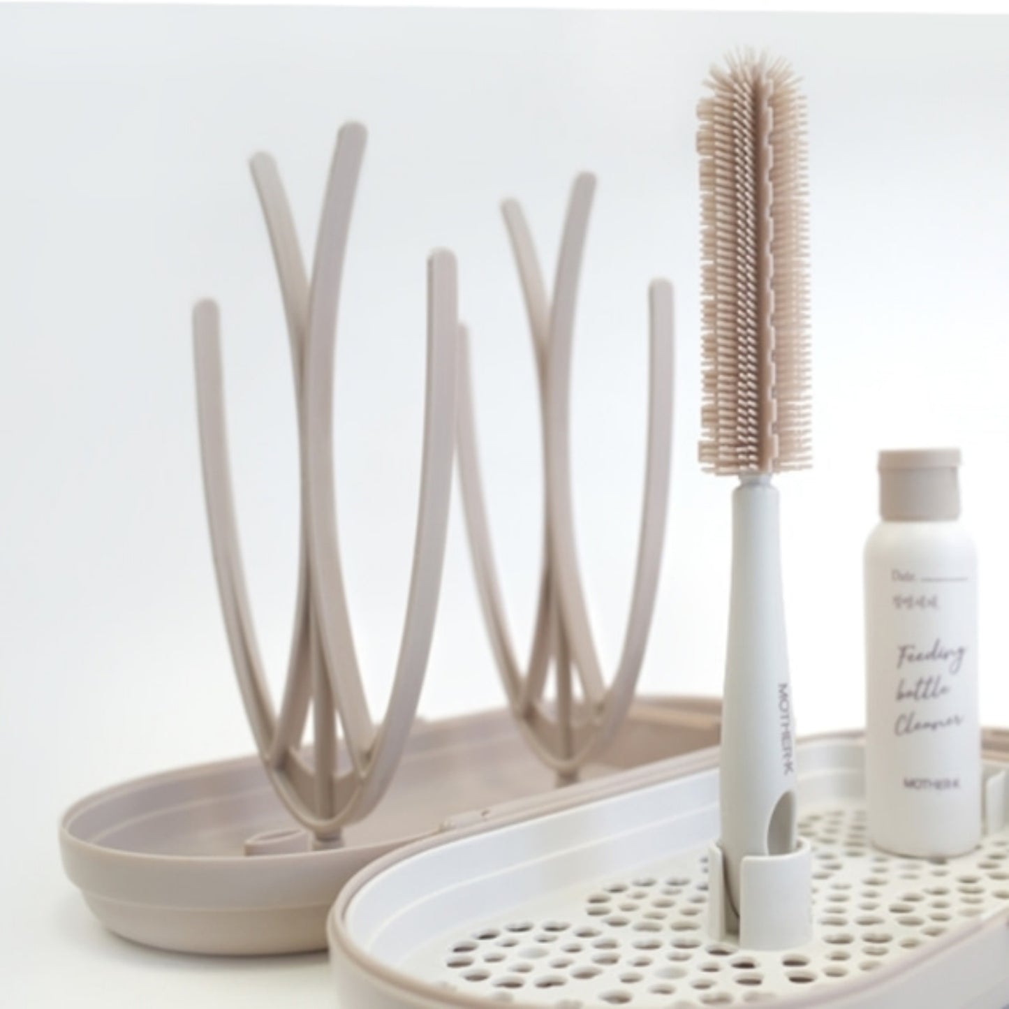 MOTHER-K Portable Baby Bottle Drying Rack Set – Cream Mocha